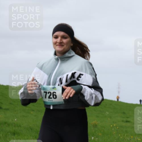 04.05.2025 - 8. Wedeler Halbmarathon Yannick Fuchs http://msf.ph/oto/7831977 04.05.2025 11:40:57 Laufen 726 meine-sportfotos.de