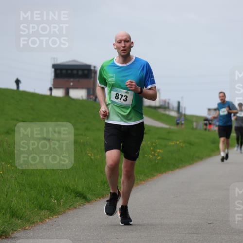 04.05.2025 - 8. Wedeler Halbmarathon Yannick Fuchs http://msf.ph/oto/7832027 04.05.2025 11:40:59 Laufen 873 meine-sportfotos.de