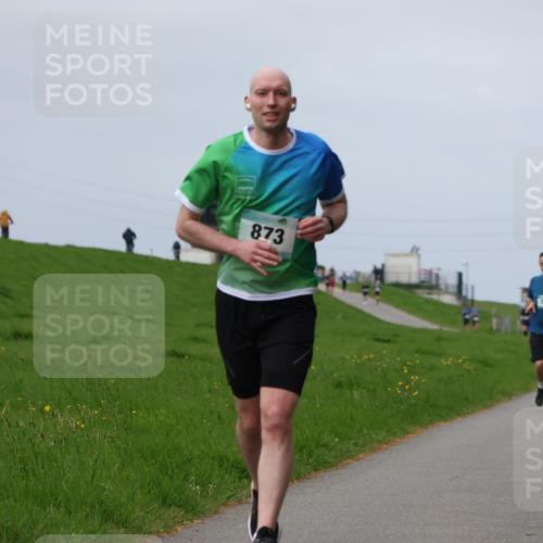 04.05.2025 - 8. Wedeler Halbmarathon Yannick Fuchs http://msf.ph/oto/7832048 04.05.2025 11:41:00 Laufen 873, 585 meine-sportfotos.de