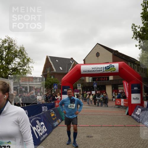 04.05.2025 - 8. Wedeler Halbmarathon Felixshl http://msf.ph/oto/7832116 04.05.2025 12:13:21 Ziel 415 meine-sportfotos.de