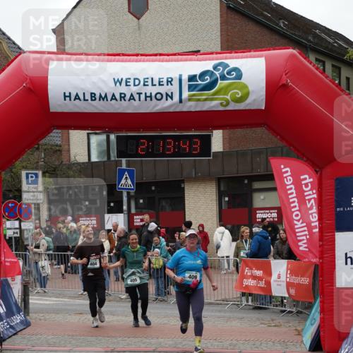 04.05.2025 - 8. Wedeler Halbmarathon Felixshl http://msf.ph/oto/7832125 04.05.2025 12:13:41 Ziel 404, 405, 409 meine-sportfotos.de
