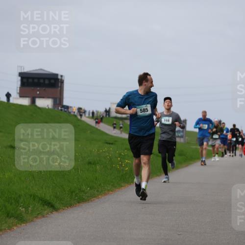 04.05.2025 - 8. Wedeler Halbmarathon Yannick Fuchs http://msf.ph/oto/7832173 04.05.2025 11:41:08 Laufen 585, 168 meine-sportfotos.de