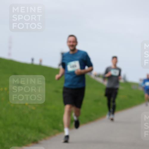 04.05.2025 - 8. Wedeler Halbmarathon Yannick Fuchs http://msf.ph/oto/7832220 04.05.2025 11:41:12 Laufen  meine-sportfotos.de
