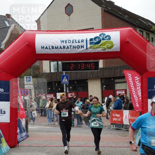 04.05.2025 - 8. Wedeler Halbmarathon Felixshl http://msf.ph/oto/7832234 04.05.2025 12:13:43 Ziel 404, 405, 409 meine-sportfotos.de