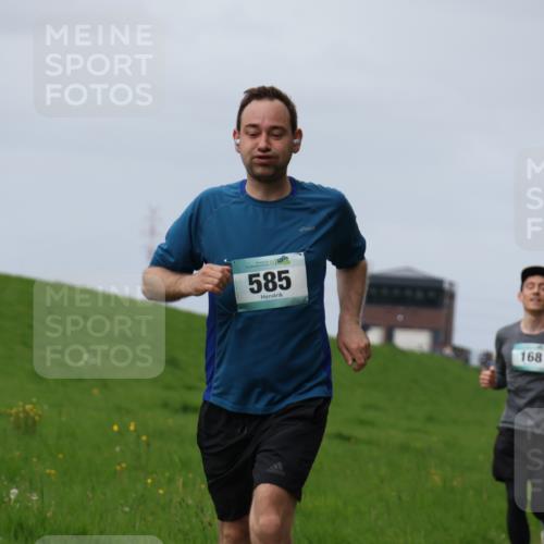 04.05.2025 - 8. Wedeler Halbmarathon Yannick Fuchs http://msf.ph/oto/7832252 04.05.2025 11:41:14 Laufen 585, 168 meine-sportfotos.de