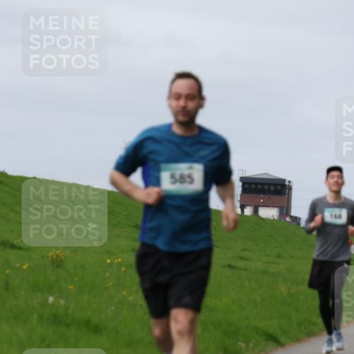 04.05.2025 - 8. Wedeler Halbmarathon Yannick Fuchs http://msf.ph/oto/7832258 04.05.2025 11:41:14 Laufen 585, 168 meine-sportfotos.de