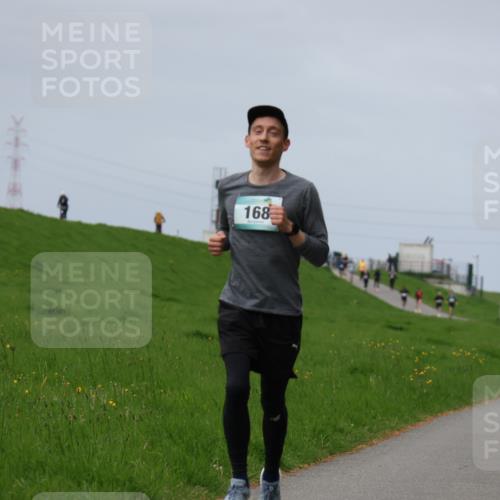 04.05.2025 - 8. Wedeler Halbmarathon Yannick Fuchs http://msf.ph/oto/7832270 04.05.2025 11:41:15 Laufen 168, 722, 1013 meine-sportfotos.de