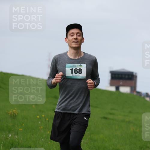 04.05.2025 - 8. Wedeler Halbmarathon Yannick Fuchs http://msf.ph/oto/7832301 04.05.2025 11:41:17 Laufen 168 meine-sportfotos.de