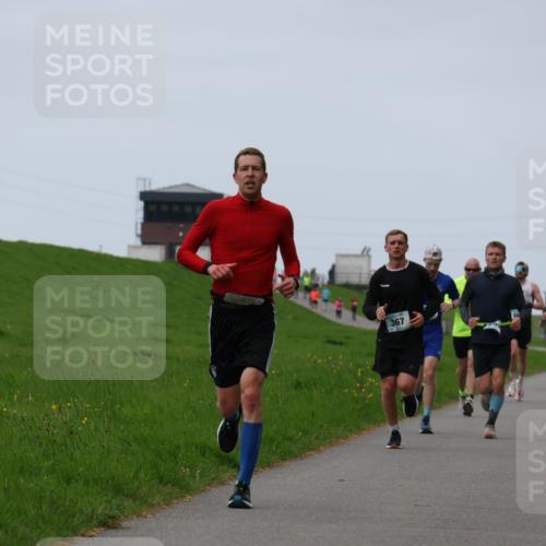 04.05.2025 - 8. Wedeler Halbmarathon Yannick Fuchs http://msf.ph/oto/7832417 04.05.2025 11:21:10 Laufen 367 meine-sportfotos.de