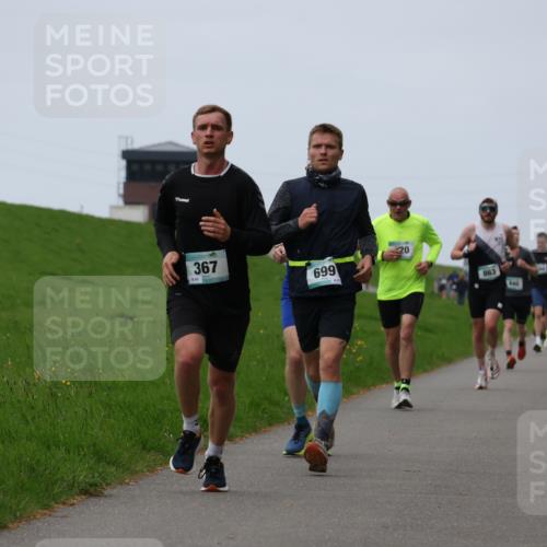 04.05.2025 - 8. Wedeler Halbmarathon Yannick Fuchs http://msf.ph/oto/7832509 04.05.2025 11:21:15 Laufen 367, 699, 863, 640 meine-sportfotos.de