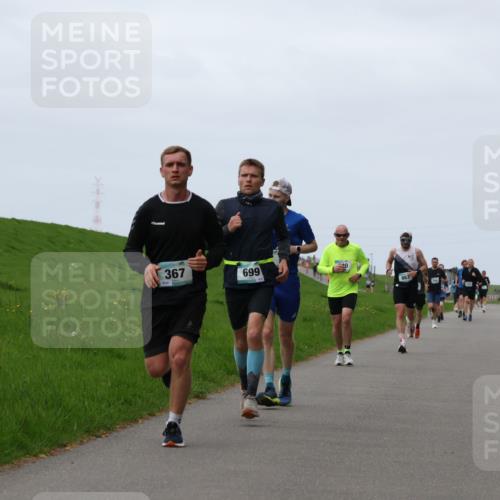 04.05.2025 - 8. Wedeler Halbmarathon Yannick Fuchs http://msf.ph/oto/7832590 04.05.2025 11:21:17 Laufen 819, 367, 699, 863 meine-sportfotos.de