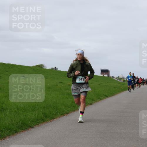 04.05.2025 - 8. Wedeler Halbmarathon Yannick Fuchs http://msf.ph/oto/7832606 04.05.2025 11:41:34 Laufen 1013 meine-sportfotos.de