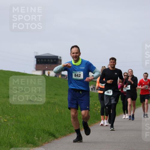 04.05.2025 - 8. Wedeler Halbmarathon Yannick Fuchs http://msf.ph/oto/7832662 04.05.2025 11:41:39 Laufen 842, 467, 31, 798 meine-sportfotos.de