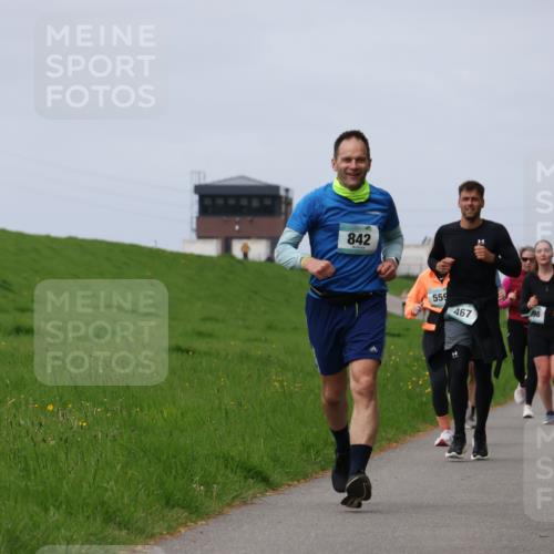 04.05.2025 - 8. Wedeler Halbmarathon Yannick Fuchs http://msf.ph/oto/7832670 04.05.2025 11:41:39 Laufen 842, 559, 467, 256 meine-sportfotos.de