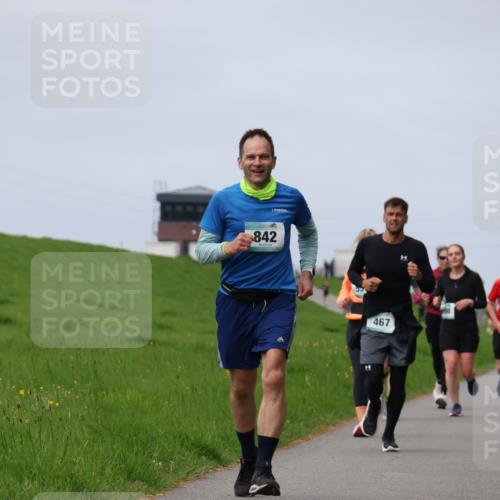 04.05.2025 - 8. Wedeler Halbmarathon Yannick Fuchs http://msf.ph/oto/7832686 04.05.2025 11:41:40 Laufen 842, 467 meine-sportfotos.de