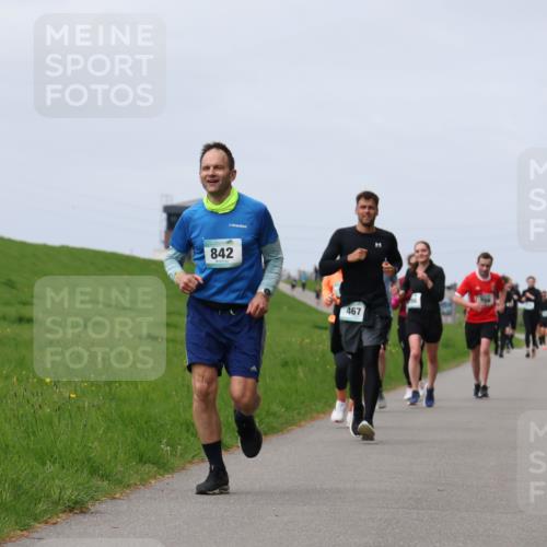 04.05.2025 - 8. Wedeler Halbmarathon Yannick Fuchs http://msf.ph/oto/7832707 04.05.2025 11:41:40 Laufen 842, 467 meine-sportfotos.de
