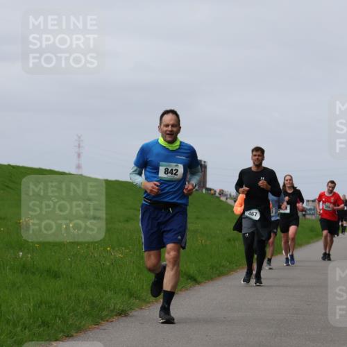 04.05.2025 - 8. Wedeler Halbmarathon Yannick Fuchs http://msf.ph/oto/7832715 04.05.2025 11:41:41 Laufen 842, 467, 25 meine-sportfotos.de