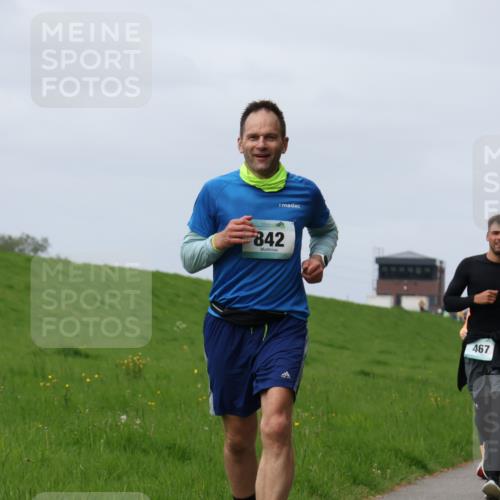 04.05.2025 - 8. Wedeler Halbmarathon Yannick Fuchs http://msf.ph/oto/7832740 04.05.2025 11:41:43 Laufen 842, 467, 233, 198 meine-sportfotos.de