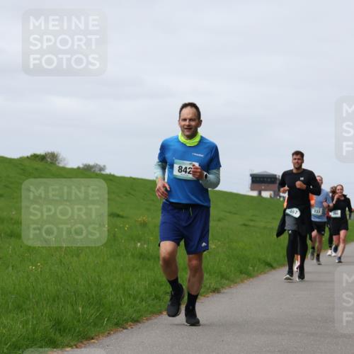 04.05.2025 - 8. Wedeler Halbmarathon Yannick Fuchs http://msf.ph/oto/7832750 04.05.2025 11:41:43 Laufen 842, 467, 233, 398 meine-sportfotos.de