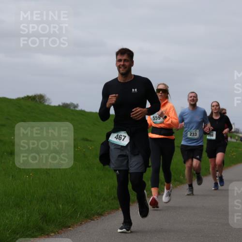 04.05.2025 - 8. Wedeler Halbmarathon Yannick Fuchs http://msf.ph/oto/7832861 04.05.2025 11:41:47 Laufen 467, 559, 233, 398, 256 meine-sportfotos.de