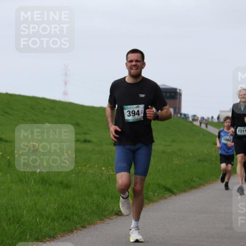 04.05.2025 - 8. Wedeler Halbmarathon Yannick Fuchs http://msf.ph/oto/7832960 04.05.2025 11:21:32 Laufen 394, 1062, 1211, 657 meine-sportfotos.de