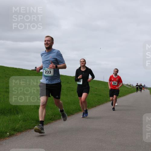 04.05.2025 - 8. Wedeler Halbmarathon Yannick Fuchs http://msf.ph/oto/7832970 04.05.2025 11:41:51 Laufen 233, 98, 256 meine-sportfotos.de