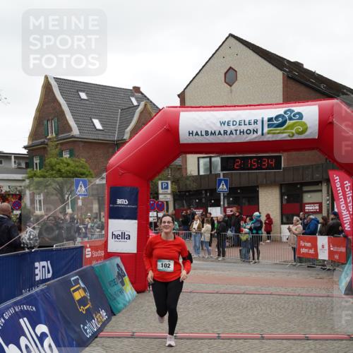 04.05.2025 - 8. Wedeler Halbmarathon Felixshl http://msf.ph/oto/7832973 04.05.2025 12:15:32 Ziel 102 meine-sportfotos.de