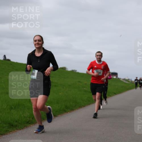 04.05.2025 - 8. Wedeler Halbmarathon Yannick Fuchs http://msf.ph/oto/7832988 04.05.2025 11:41:52 Laufen  meine-sportfotos.de