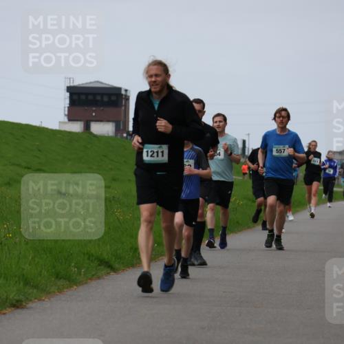 04.05.2025 - 8. Wedeler Halbmarathon Yannick Fuchs http://msf.ph/oto/7832995 04.05.2025 11:21:34 Laufen 557, 1211 meine-sportfotos.de