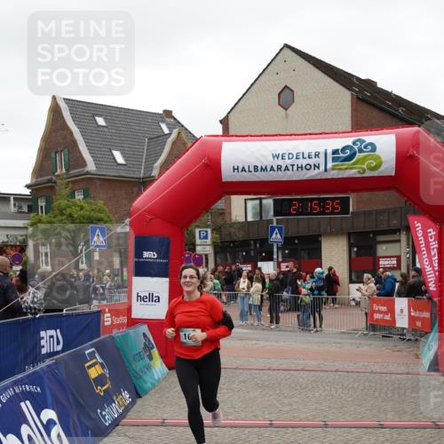 04.05.2025 - 8. Wedeler Halbmarathon Felixshl http://msf.ph/oto/7832997 04.05.2025 12:15:32 Ziel 102 meine-sportfotos.de
