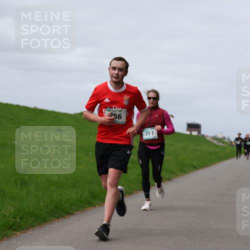 04.05.2025 - 8. Wedeler Halbmarathon Yannick Fuchs http://msf.ph/oto/7833007 04.05.2025 11:41:52 Laufen 56, 5317 meine-sportfotos.de