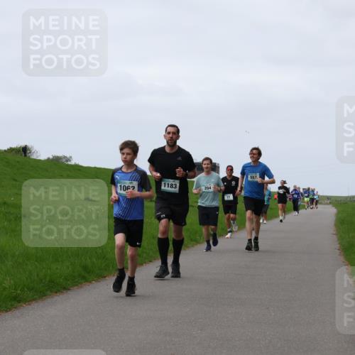 04.05.2025 - 8. Wedeler Halbmarathon Yannick Fuchs http://msf.ph/oto/7833159 04.05.2025 11:21:40 Laufen 1183, 204, 1062, 77, 557 meine-sportfotos.de