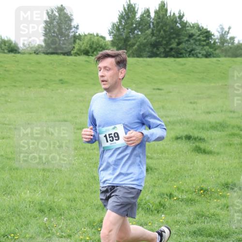 04.05.2025 - 8. Wedeler Halbmarathon Lena Gebhardt http://msf.ph/oto/7833166 04.05.2025 11:21:34 Laufen 159 meine-sportfotos.de