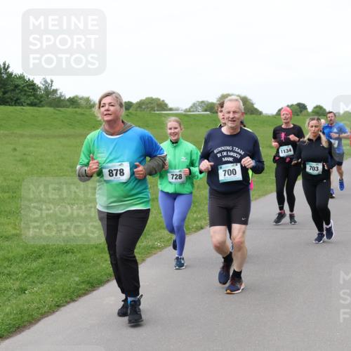 04.05.2025 - 8. Wedeler Halbmarathon Lena Gebhardt http://msf.ph/oto/7833201 04.05.2025 11:21:47 Laufen 878, 728, 700, 1134, 703, 454 meine-sportfotos.de