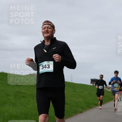 04.05.2025 - 8. Wedeler Halbmarathon Yannick Fuchs http://msf.ph/oto/7833259 04.05.2025 11:42:11 Laufen 343, 925 meine-sportfotos.de