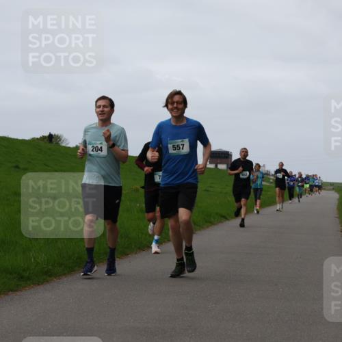 04.05.2025 - 8. Wedeler Halbmarathon Yannick Fuchs http://msf.ph/oto/7833320 04.05.2025 11:21:44 Laufen 204, 557, 652 meine-sportfotos.de