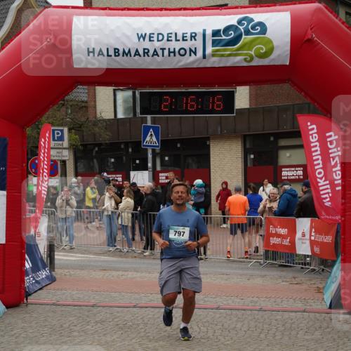 04.05.2025 - 8. Wedeler Halbmarathon Felixshl http://msf.ph/oto/7833325 04.05.2025 12:16:14 Ziel 797 meine-sportfotos.de