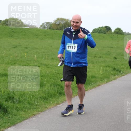 04.05.2025 - 8. Wedeler Halbmarathon Lena Gebhardt http://msf.ph/oto/7833489 04.05.2025 11:22:31 Laufen 1117, 1108 meine-sportfotos.de