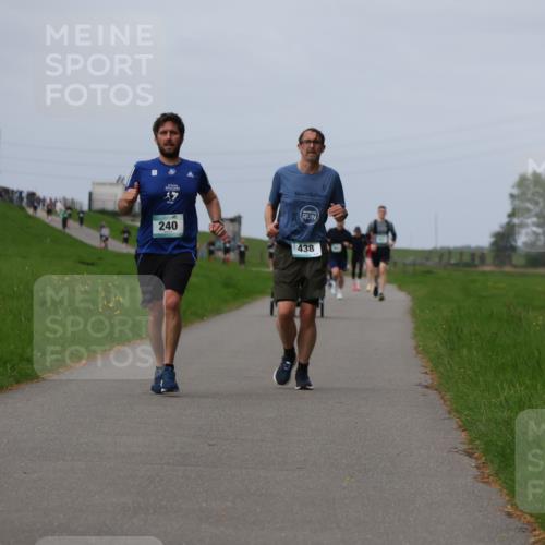 04.05.2025 - 8. Wedeler Halbmarathon Yannick Fuchs http://msf.ph/oto/7833514 04.05.2025 11:42:27 Laufen 240, 438 meine-sportfotos.de