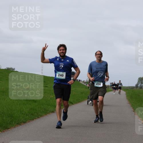 04.05.2025 - 8. Wedeler Halbmarathon Yannick Fuchs http://msf.ph/oto/7833583 04.05.2025 11:42:33 Laufen 240, 438 meine-sportfotos.de