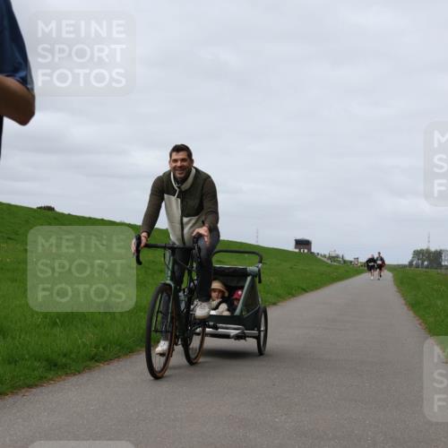 04.05.2025 - 8. Wedeler Halbmarathon Yannick Fuchs http://msf.ph/oto/7833681 04.05.2025 11:42:36 Laufen 2023, 438, 1, 79 meine-sportfotos.de