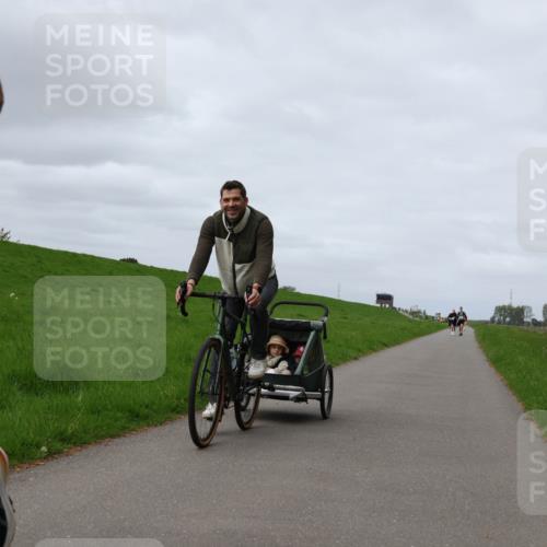 04.05.2025 - 8. Wedeler Halbmarathon Yannick Fuchs http://msf.ph/oto/7833689 04.05.2025 11:42:37 Laufen  meine-sportfotos.de
