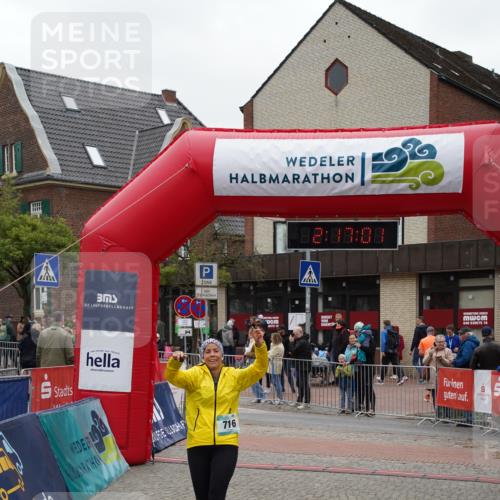04.05.2025 - 8. Wedeler Halbmarathon Felixshl http://msf.ph/oto/7833696 04.05.2025 12:16:58 Ziel 716 meine-sportfotos.de