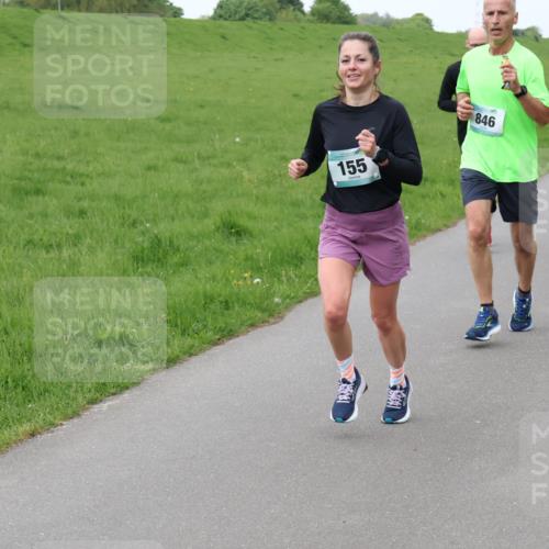 04.05.2025 - 8. Wedeler Halbmarathon Lena Gebhardt http://msf.ph/oto/7833698 04.05.2025 11:22:56 Laufen 155, 846, 354 meine-sportfotos.de