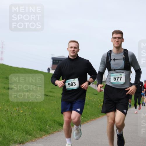 04.05.2025 - 8. Wedeler Halbmarathon Yannick Fuchs http://msf.ph/oto/7833755 04.05.2025 11:42:50 Laufen 983, 577 meine-sportfotos.de