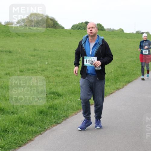 04.05.2025 - 8. Wedeler Halbmarathon Lena Gebhardt http://msf.ph/oto/7833772 04.05.2025 11:23:03 Laufen 149, 1132, 603, 687 meine-sportfotos.de