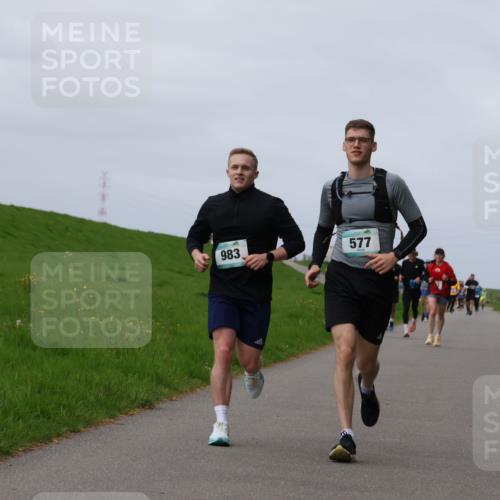 04.05.2025 - 8. Wedeler Halbmarathon Yannick Fuchs http://msf.ph/oto/7833783 04.05.2025 11:42:50 Laufen 983, 577 meine-sportfotos.de