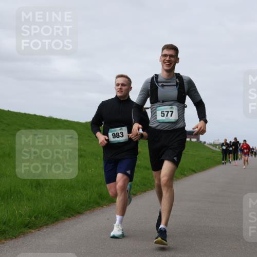 04.05.2025 - 8. Wedeler Halbmarathon Yannick Fuchs http://msf.ph/oto/7833828 04.05.2025 11:42:53 Laufen 983, 577 meine-sportfotos.de