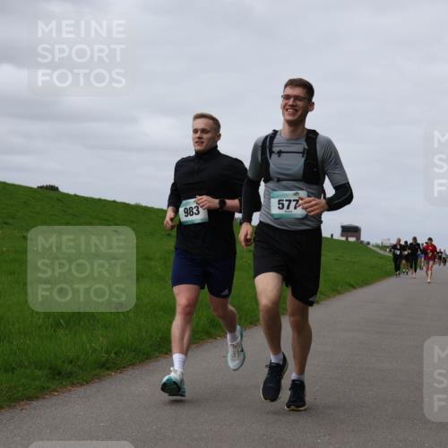 04.05.2025 - 8. Wedeler Halbmarathon Yannick Fuchs http://msf.ph/oto/7833840 04.05.2025 11:42:53 Laufen 983, 577 meine-sportfotos.de