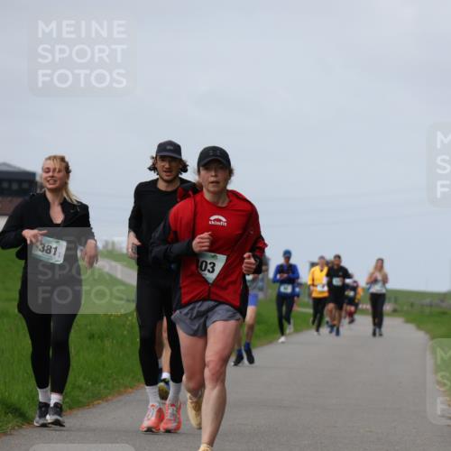 04.05.2025 - 8. Wedeler Halbmarathon Yannick Fuchs http://msf.ph/oto/7833895 04.05.2025 11:42:59 Laufen 381, 03 meine-sportfotos.de